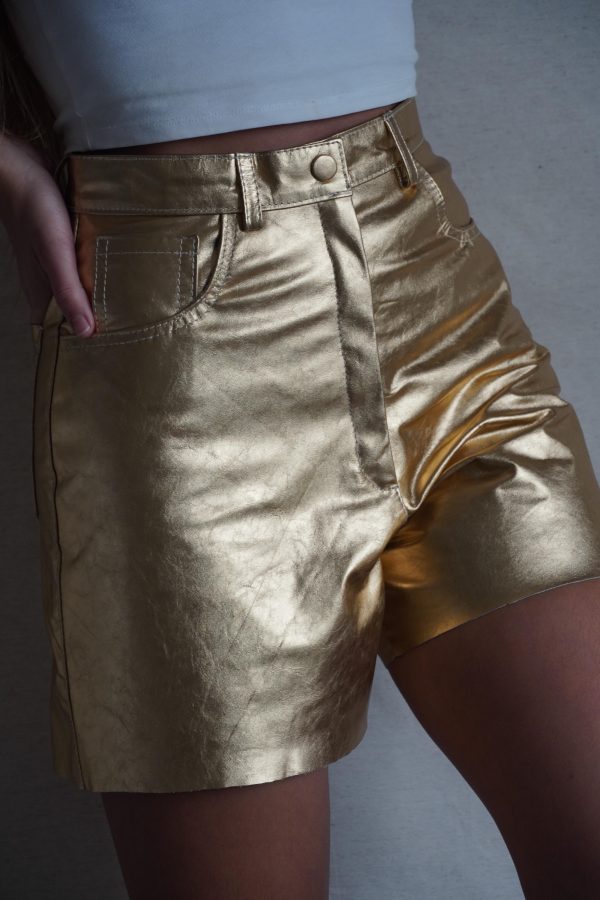 Leather short – Gold